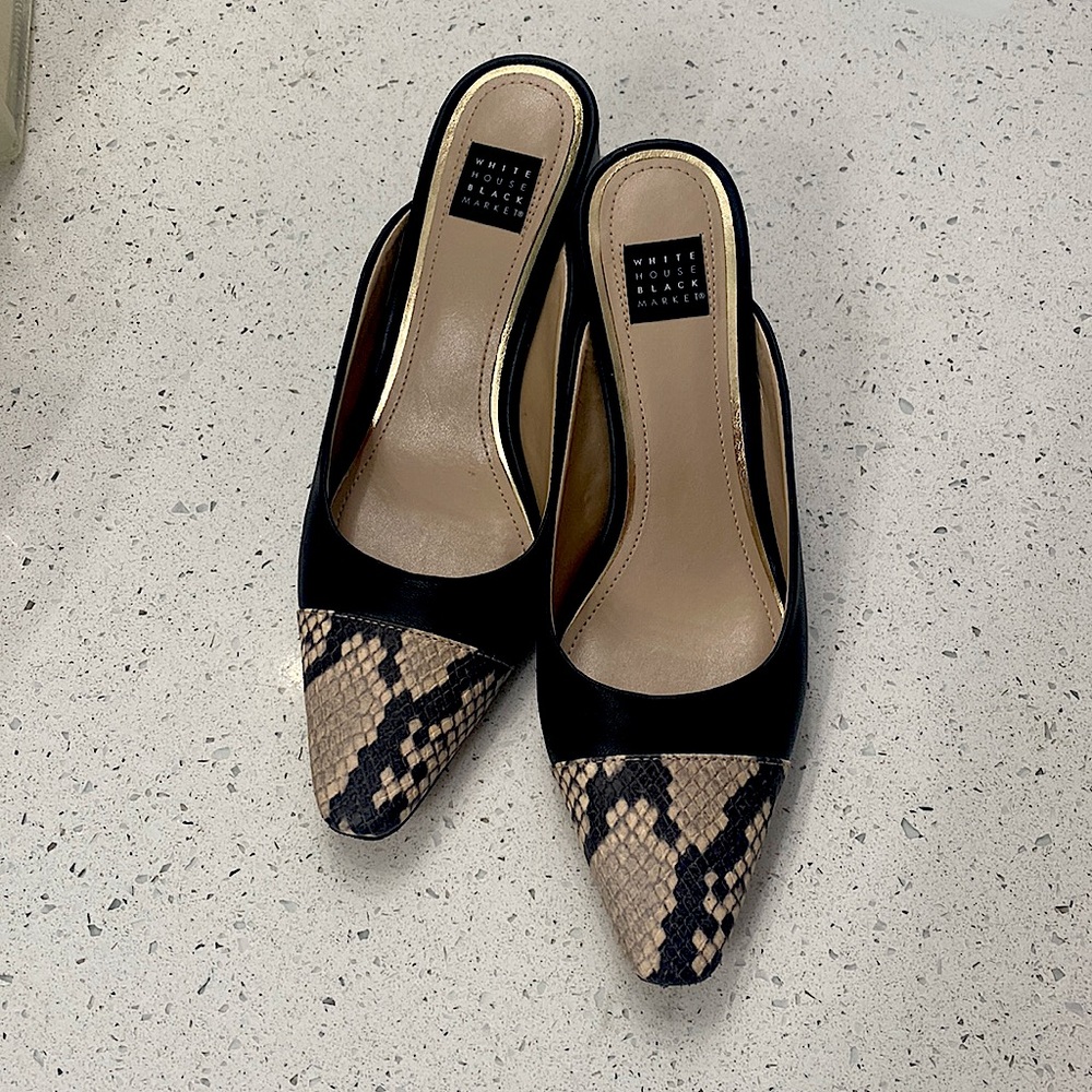 White House Black Market: black and tan mules - Size 6